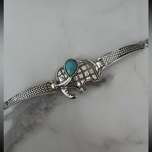 Elephant Bracelet NWOT